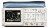 Tektronix TDS784D